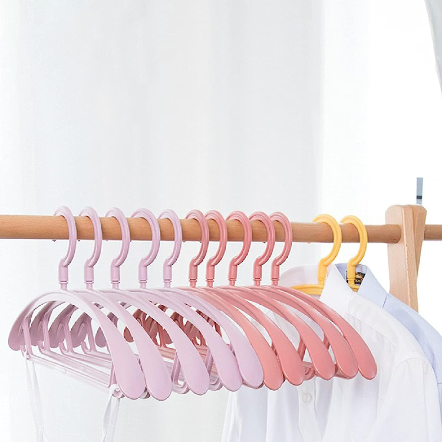 0231 Plastic Hangers, Clothes Hangers - Lightweight Space Saving Hangers - Standard Hangers for Clothes - Durable, Slim & Sleek Hangers (10pc) DeoDap 0231 Plastic Hangers, Clothes Hangers - Lightweight Space Saving Hangers - Standard Hangers for Clothes - Durable, Slim & Sleek Hangers (10pc) DeoDap
